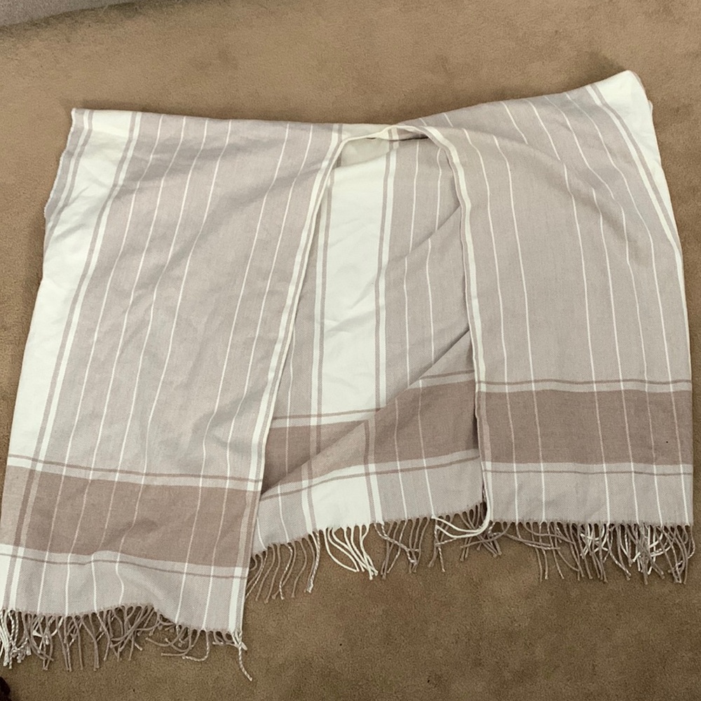 Womens small poncho from LOFT
